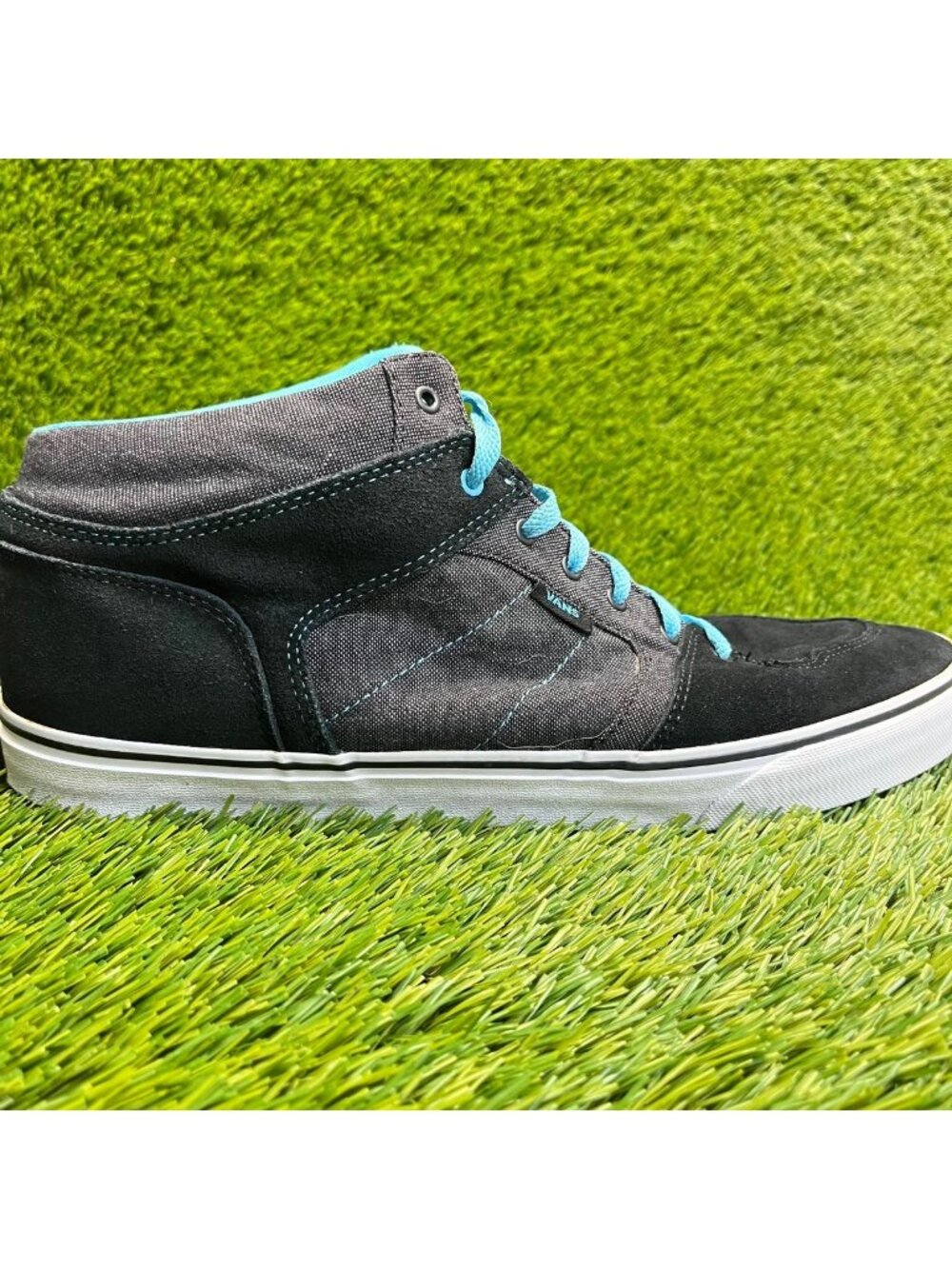 Vans Ellis Mid Mens Size 13 Black White Athletic Suede Walking Shoes Sneakers